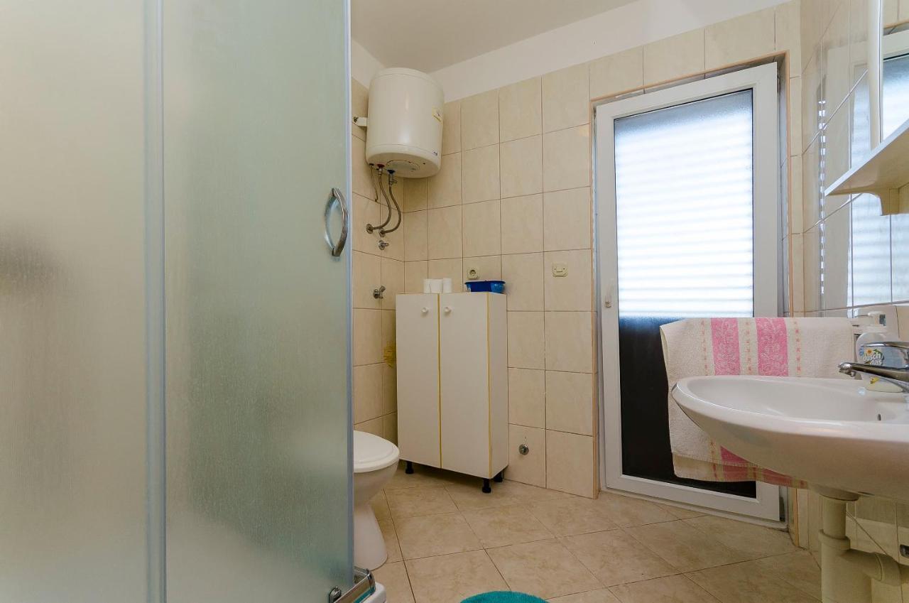 Apartments Milka Slatine Kültér fotó