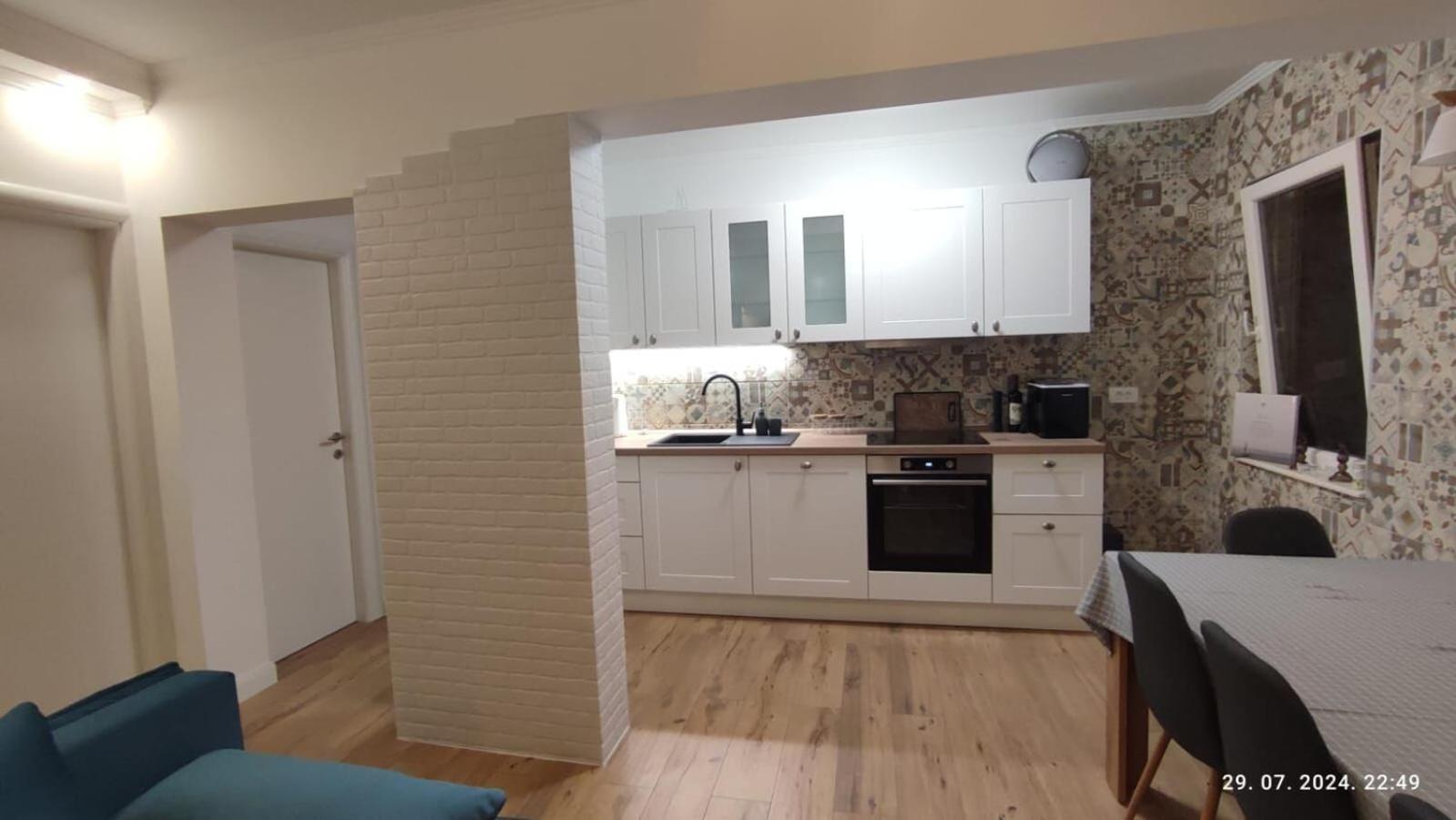 Apartments Milka Slatine Kültér fotó