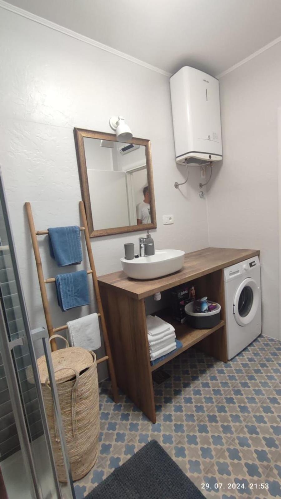 Apartments Milka Slatine Kültér fotó